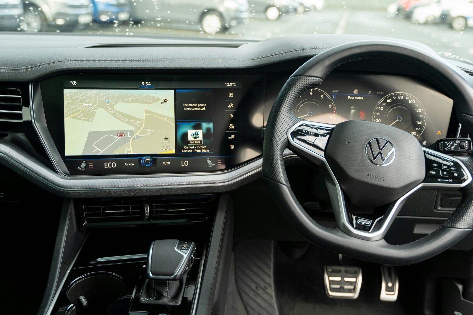 
								volkswagen Touareg full									